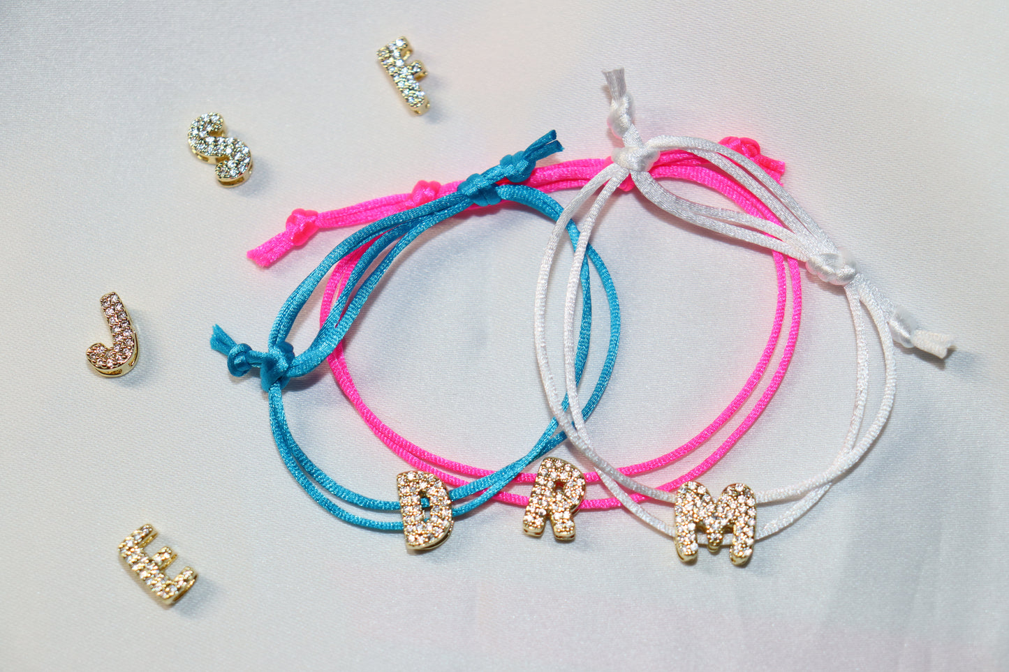 Inicial Charm Bracelet