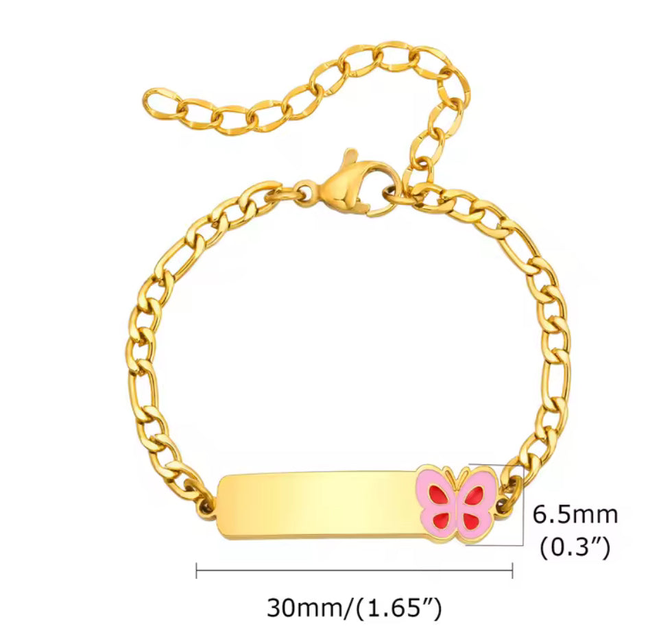 Fígaro Name Necklace + Engraved Bracelet