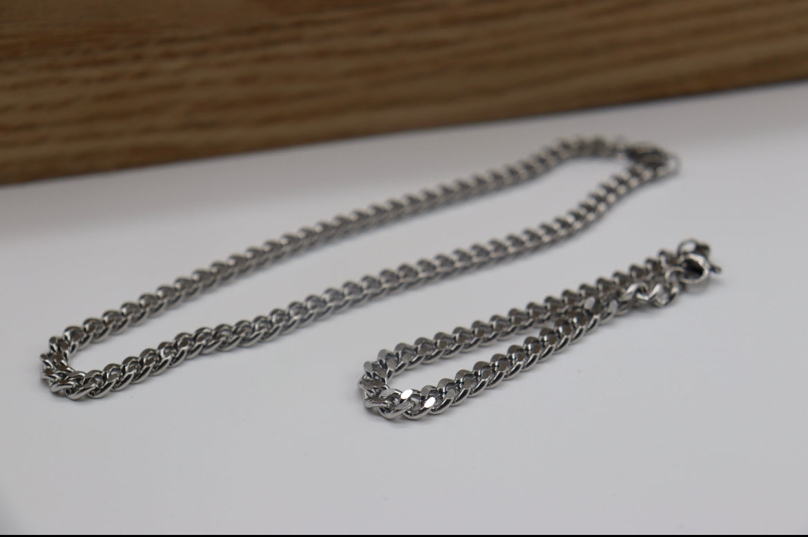 Silver Cuban Set